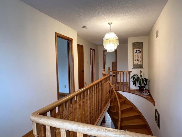 23 Coverdale Cres, House detached with 4 bedrooms, 3 bathrooms and 4 parking in Toronto ON | Image 17