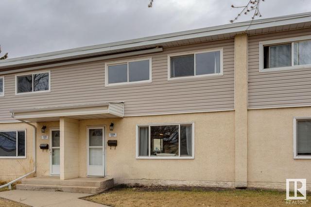 13304 89a St Nw Nw, House attached with 3 bedrooms, 1 bathrooms and null parking in Edmonton AB | Image 2