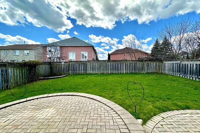 144 Manhattan Dr, House detached with 4 bedrooms, 4 bathrooms and 5 parking in Markham ON | Image 32