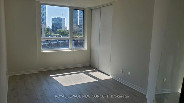 603 - 55 Wellesley St, Condo with 2 bedrooms, 2 bathrooms and 2 parking in Toronto ON | Image 8