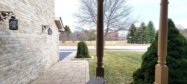 92 Sundew Dr, House detached with 3 bedrooms, 3 bathrooms and 4 parking in Barrie ON | Image 34