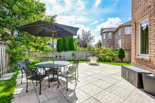 23 Painted Rock Ave, House detached with 4 bedrooms, 4 bathrooms and 6 parking in Richmond Hill ON | Image 15