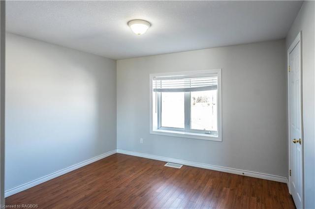 305 - 401 Birmingham Street E, House attached with 1 bedrooms, 1 bathrooms and null parking in Wellington North ON | Image 3