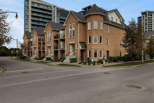 102 - 132 Aerodrome Cres, Townhouse with 1 bedrooms, 2 bathrooms and 1 parking in Toronto ON | Image 12