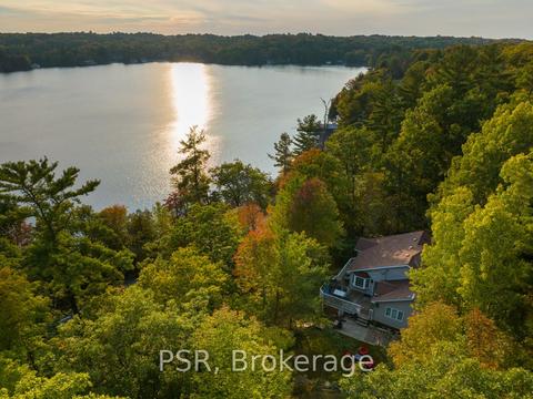 1-1356 & 1357 Peninsula Rd, House detached with 3 bedrooms, 1 bathrooms and 3 parking in Muskoka Lakes ON | Card Image