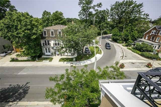 242 Randall St, House attached with 3 bedrooms, 3 bathrooms and 2 parking in Oakville ON | Image 26