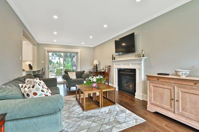 186 Sabel St, House detached with 4 bedrooms, 3 bathrooms and 4 parking in Oakville ON | Image 5