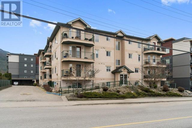 302 - 160 5 Avenue Sw, Condo with 2 bedrooms, 2 bathrooms and 1 parking in Salmon Arm BC | Image 43