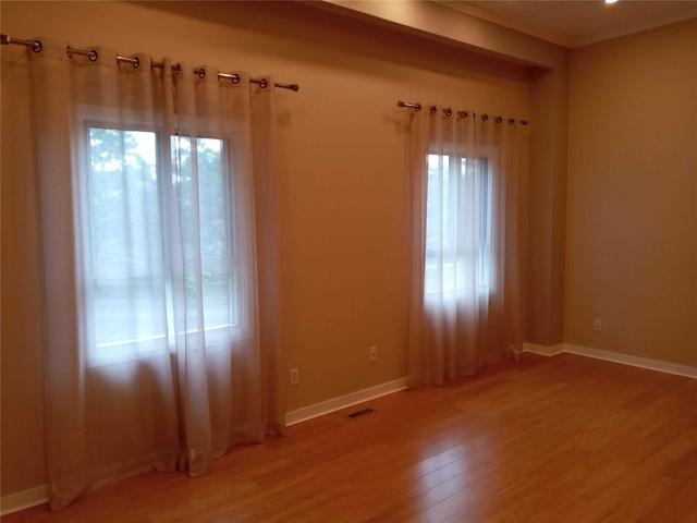 50 - 405 Hyacinthe Blvd, Condo with 3 bedrooms, 2 bathrooms and 2 parking in Mississauga ON | Image 8