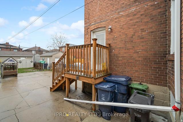 524 Lauder Ave, House semidetached with 3 bedrooms, 2 bathrooms and 2 parking in Toronto ON | Image 29
