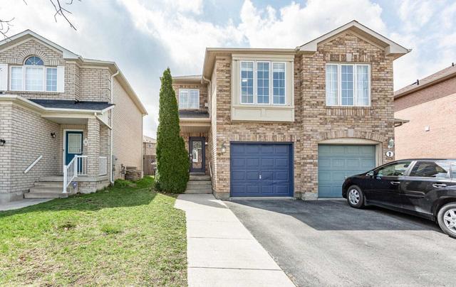 9 Vauxhall Cres, House semidetached with 3 bedrooms, 3 bathrooms and 3 parking in Brampton ON | Image 1