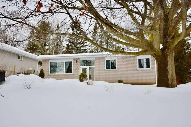 40 Quinn Ave, House detached with 3 bedrooms, 2 bathrooms and 6 parking in Orillia ON | Image 20