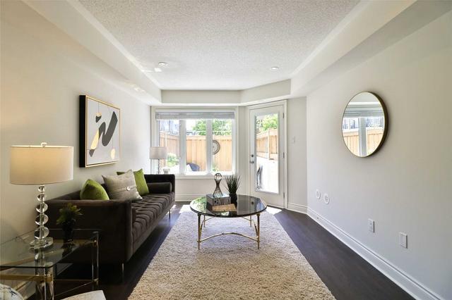 18-01 - 2420 Baronwood Dr, Townhouse with 2 bedrooms, 2 bathrooms and 2 parking in Oakville ON | Image 12