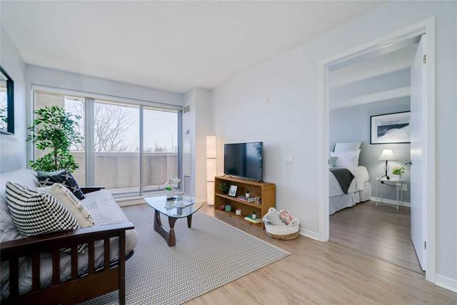 207 - 1050 The Queensway Ave, Condo with 1 bedrooms, 1 bathrooms and 1 parking in Toronto ON | Image 8