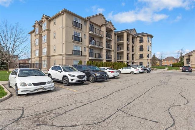 412 - 1471 Maple Ave, Condo with 2 bedrooms, 2 bathrooms and null parking in Milton ON | Image 11