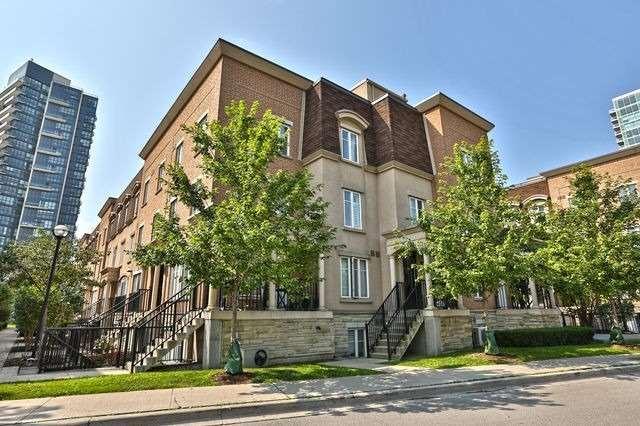 404 - 34 Western Battery Rd, Townhouse with 2 bedrooms, 2 bathrooms and 1 parking in Toronto ON | Image 1