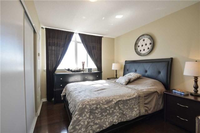 404 - 220 Forum Dr, Condo with 2 bedrooms, 2 bathrooms and 1 parking in Mississauga ON | Image 9