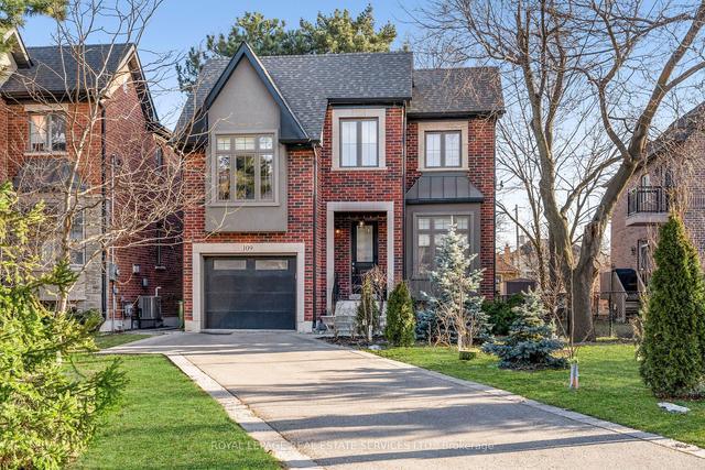 109 Burncrest Dr, House detached with 4 bedrooms, 4 bathrooms and 4 parking in Toronto ON | Image 1