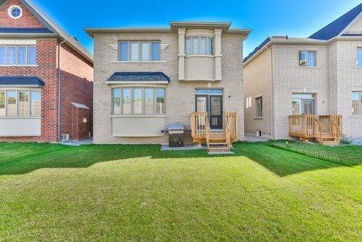 678 Mcgregor Farm Tr, House detached with 4 bedrooms, 3 bathrooms and 4 parking in Newmarket ON | Image 20