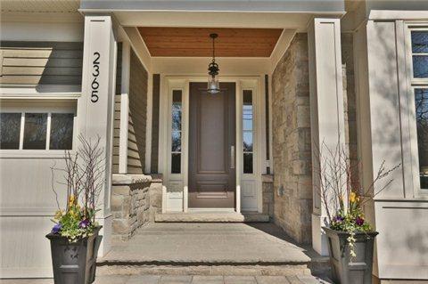 2365 Hixon St, House detached with 4 bedrooms, 5 bathrooms and 4 parking in Oakville ON | Image 2