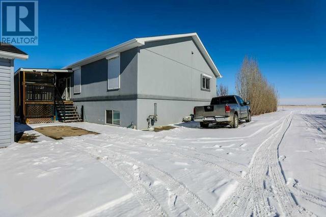 2, - 82058 Range Road 191, House detached with 5 bedrooms, 3 bathrooms and 8 parking in Lethbridge County AB | Image 27