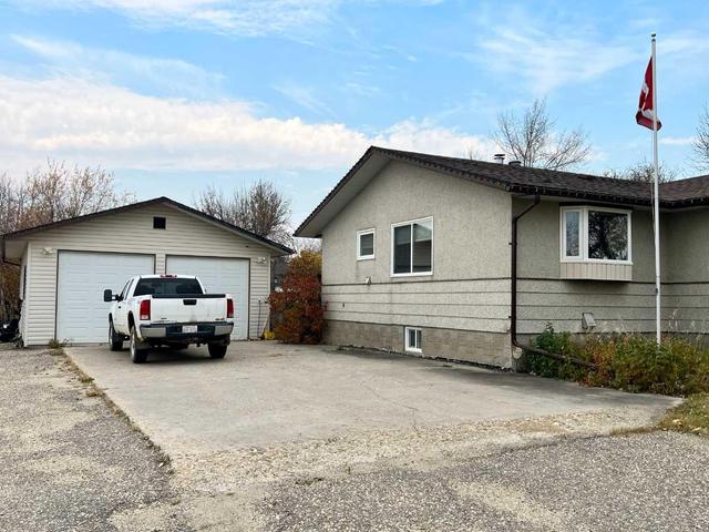 5401 50 Avenue, House detached with 4 bedrooms, 2 bathrooms and 20 parking in Valleyview AB | Image 22