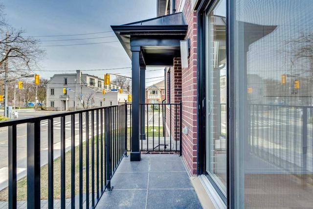 d - 241 Lytton Blvd, House attached with 3 bedrooms, 3 bathrooms and 2 parking in Toronto ON | Image 32