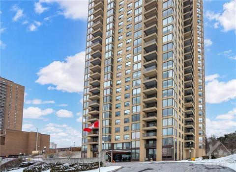 2404 - 545 St Laurent Boulevard, Condo with 2 bedrooms, 2 bathrooms and 1 parking in Ottawa ON | Card Image