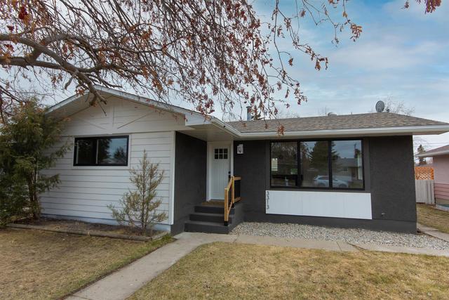 3313 44a Avenue, House detached with 4 bedrooms, 3 bathrooms and 4 parking in Red Deer AB | Image 35