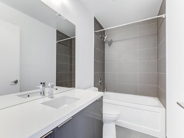 1003 - 8 Eglinton Ave E, Condo with 1 bedrooms, 1 bathrooms and null parking in Toronto ON | Image 13