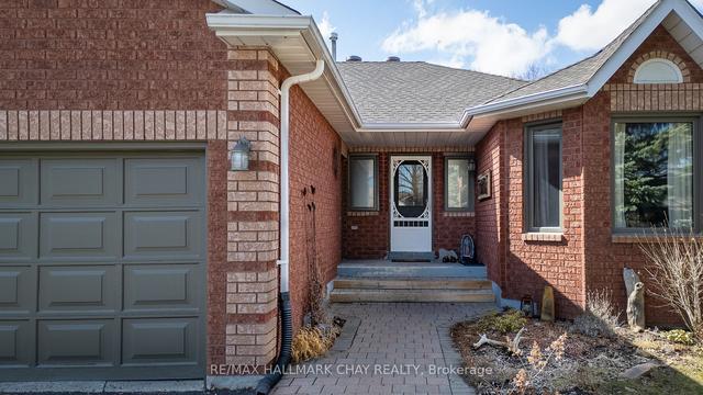16 Warner Rd, House detached with 3 bedrooms, 3 bathrooms and 4 parking in Barrie ON | Image 12