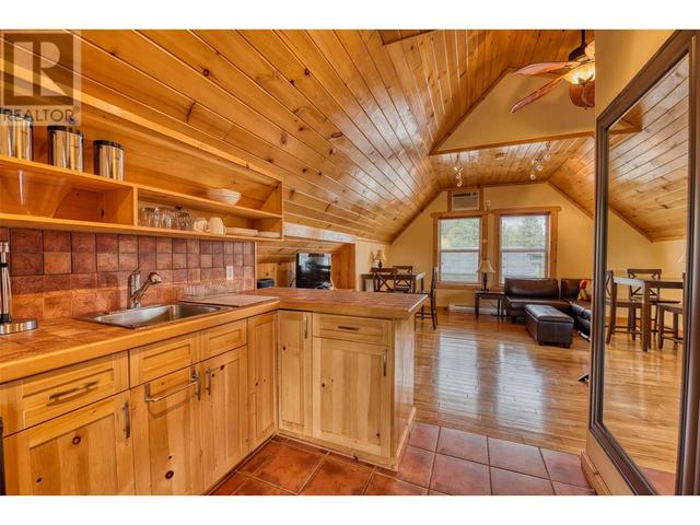 7390 Fintry Delta Road, House detached with 3 bedrooms, 3 bathrooms and 8 parking in Central Okanagan West BC | Image 35