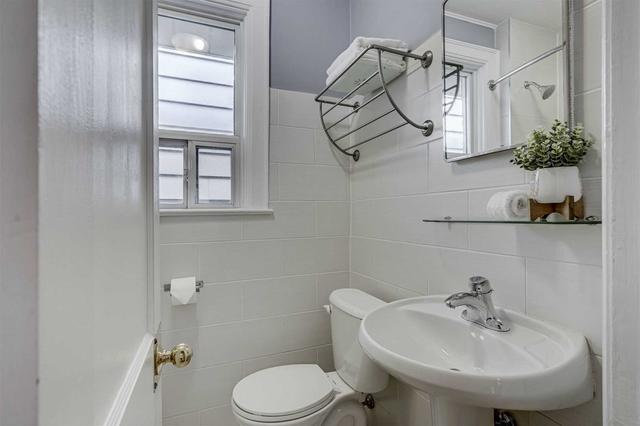 41 Sixteenth St, House detached with 3 bedrooms, 2 bathrooms and 1 parking in Toronto ON | Image 8