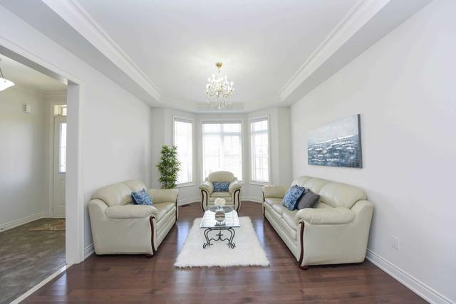 33 Sister Oreilly Rd, House detached with 4 bedrooms, 4 bathrooms and 9 parking in Brampton ON | Image 7