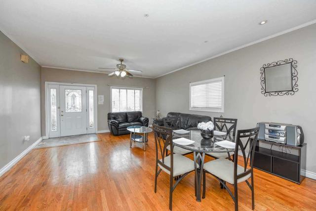 1 Amherst Ave, House detached with 3 bedrooms, 2 bathrooms and 2 parking in Toronto ON | Image 22
