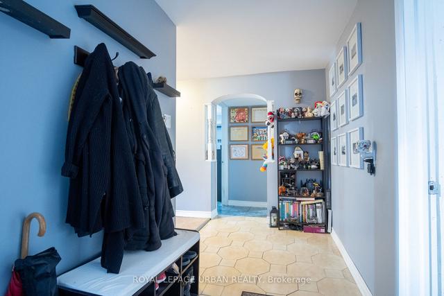 99 Falstaff Ave, House detached with 3 bedrooms, 2 bathrooms and 8 parking in Toronto ON | Image 20