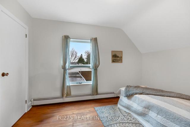 29 Elgin St N, House detached with 4 bedrooms, 2 bathrooms and 5 parking in Athens ON | Image 22