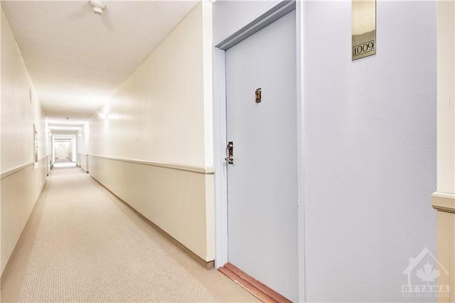 40 Landry Street, Condo with 2 bedrooms, 1 bathrooms and 1 parking in Ottawa ON | Image 5