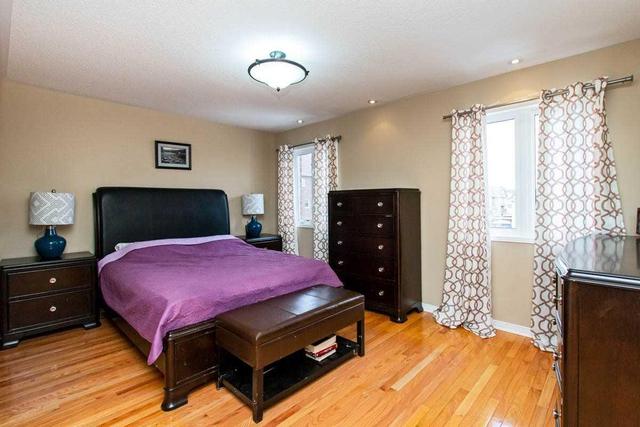 49 Leila Jackson Terr, House detached with 4 bedrooms, 3 bathrooms and 3 parking in Toronto ON | Image 13