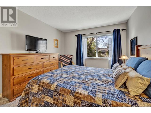 122 - 1765 Leckie Road, House attached with 3 bedrooms, 3 bathrooms and null parking in Kelowna BC | Image 25