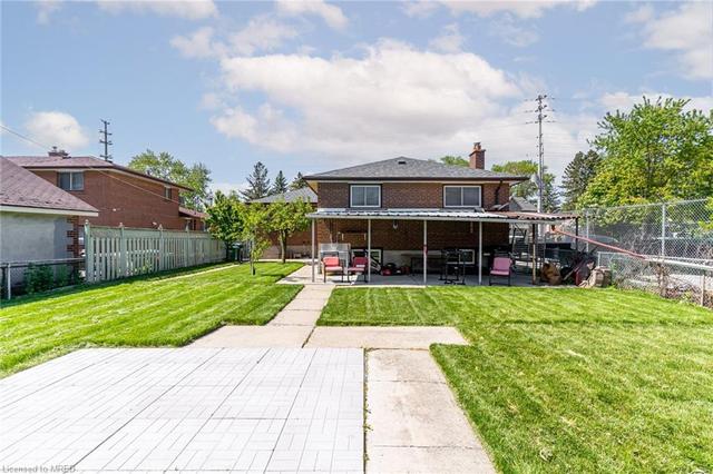 1071 Enola Avenue, House detached with 4 bedrooms, 2 bathrooms and 4 parking in Mississauga ON | Image 28