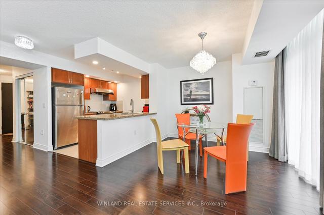 529 - 500 Doris Ave, Condo with 2 bedrooms, 2 bathrooms and 1 parking in Toronto ON | Image 33