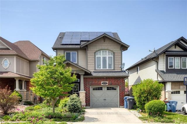 194 Goodwin Dr, House detached with 3 bedrooms, 4 bathrooms and 3 parking in Guelph ON | Image 23