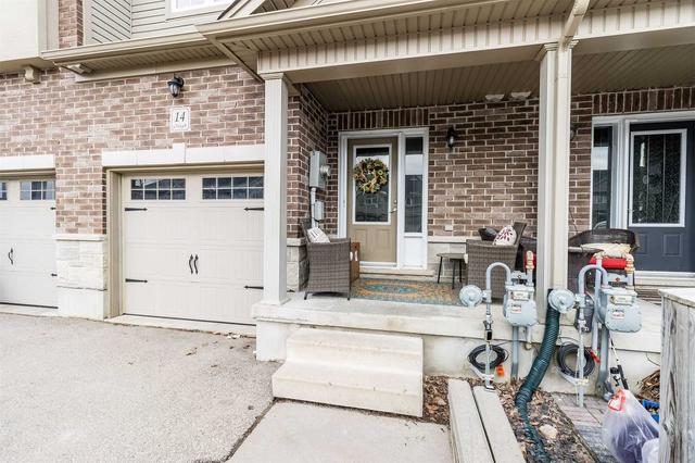14 Clough Cres, House attached with 3 bedrooms, 4 bathrooms and 3 parking in Guelph ON | Image 23