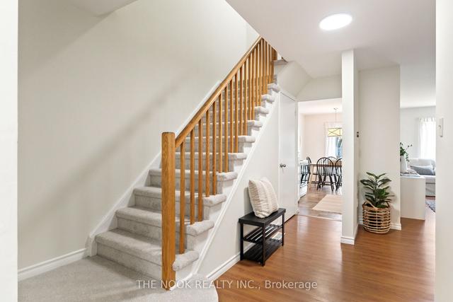 1 - 10 Bassett Blvd, Townhouse with 3 bedrooms, 2 bathrooms and 2 parking in Whitby ON | Image 7