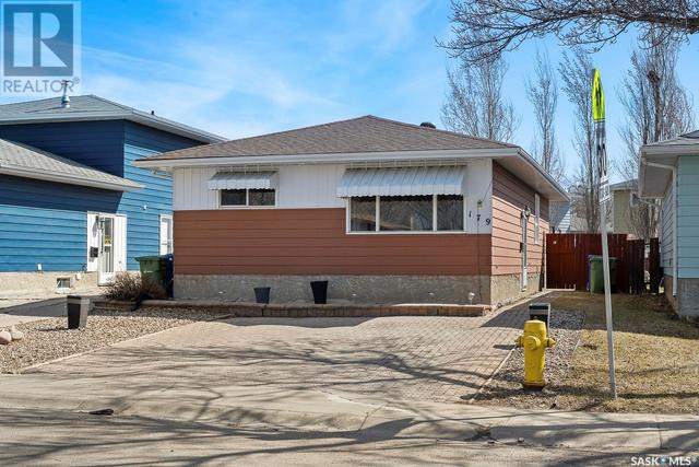 179 Paynter Crescent, House detached with 3 bedrooms, 1 bathrooms and null parking in Regina SK | Image 2