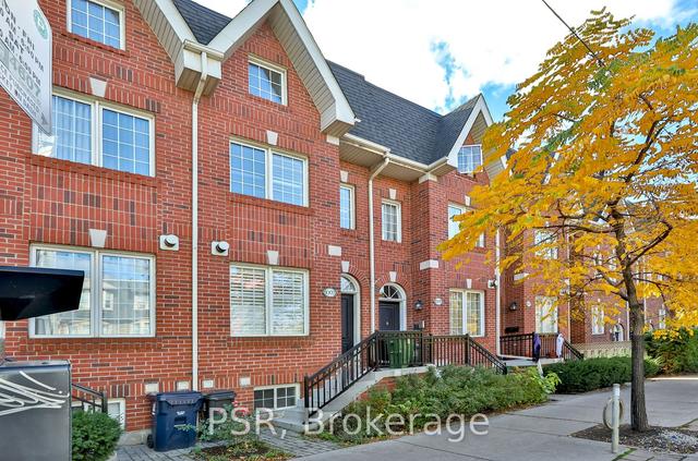 1003 College St, Townhouse with 3 bedrooms, 3 bathrooms and 1 parking in Toronto ON | Image 12