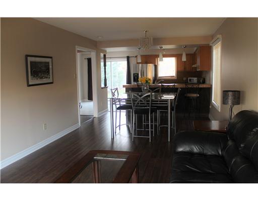 80 Browning Tr, House detached with 3 bedrooms, 3 bathrooms and null parking in Barrie ON | Image 5