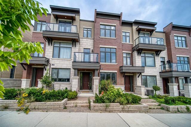 9 Adaskin Ave, House attached with 3 bedrooms, 4 bathrooms and 4 parking in Vaughan ON | Image 1