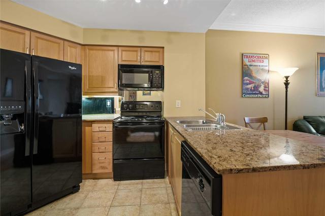 101 - 40 Old Mill Rd, Condo with 1 bedrooms, 1 bathrooms and 1 parking in Oakville ON | Image 3